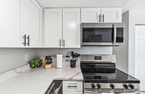 Berkley House | NEW-Close to Confluence Park!