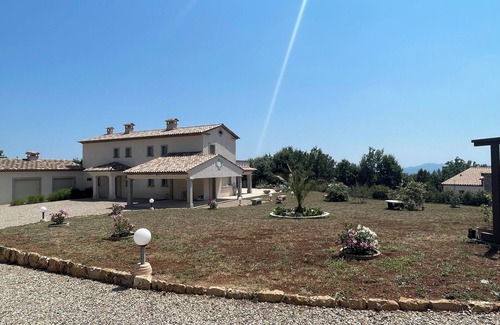 Saint-Cezaire-sur-Siagne Villa | New country house with for 8 people 5 min from the Village