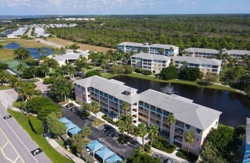 Cape Haze Condo | New coastal furniture, paint! 3 bdrm Cape Haze Resort condo; pool, pickle ball.