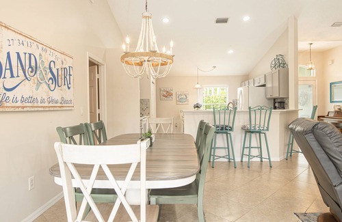 Florida Ridge House | NEW-Coastal, pool home and space for your boat & RV