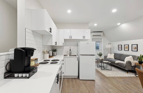 Collingwood Condo | *New! Collingwood Boutique Suites - Unit C