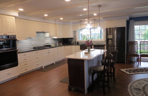 Fallbrook Apartment | NEW! Comfortable - Sleeps 8 - Special Pricing for Extended Stays