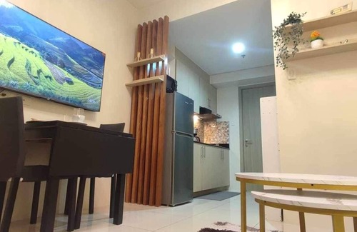 San Andres Bukid Condo | New Condo near MOA w/city view and balcony. Sunset in the privacy of your room!