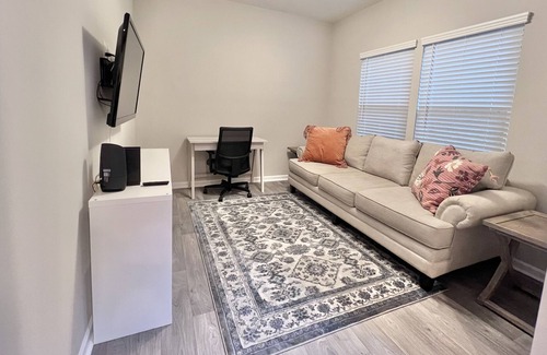 Gastonia House | New Construction, Cozy & CHIC