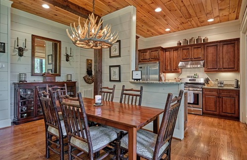 Mirror Lake House | New Construction Highlands Home With A Pond View - Hemlock Hideaway