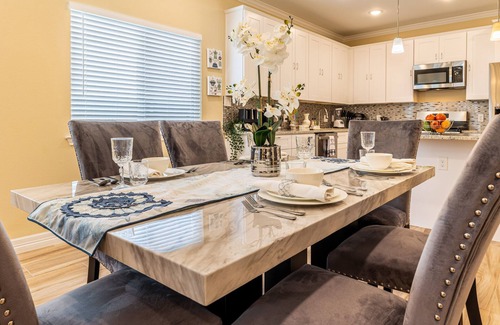 Clodine House | New Construction Spacious House in Southwest Houston