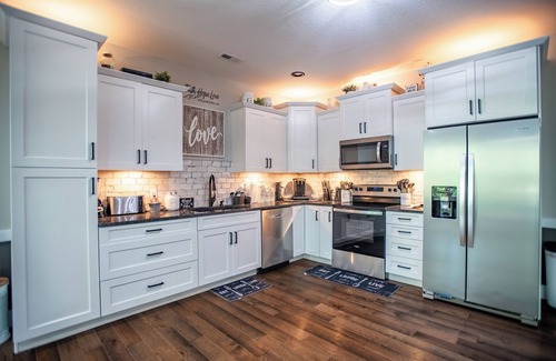 Asheville House | New Construction with Hot Tub!