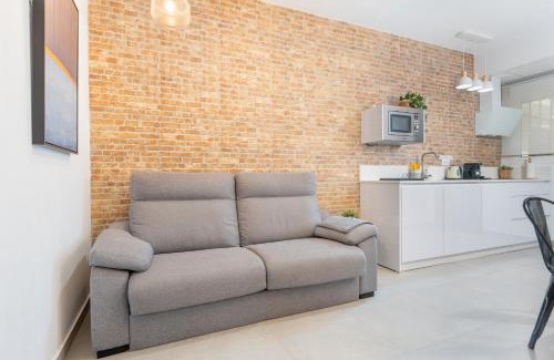 San Carlos-Tartessos Apartment | New Cozy Apartment Next To Sta 2