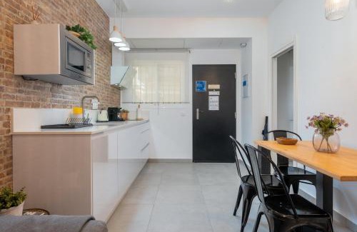 San Carlos-Tartessos Apartment | New Cozy Apartment Next To Sta 2