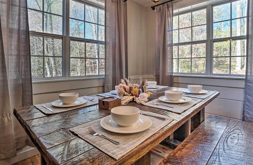Blairsville Cabin | NEW! Cozy Blairsville Cabin: 4 Mi to Nottely Lake!