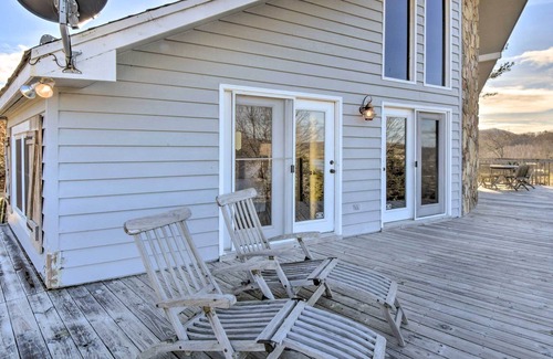 Hayesville Cottage | NEW! Cozy Hayesville Cottage w/ Lake Views!