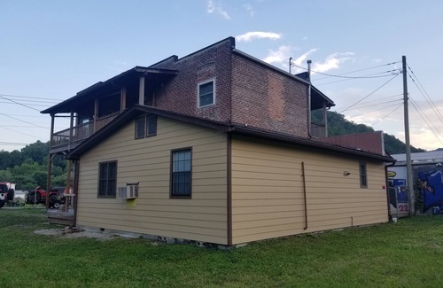 Rocky Top House | New - Cozy Home in the heart of Rocky Top