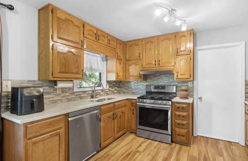 Fayetteville House | 【NEW】Cozy & Restful Like Being Home