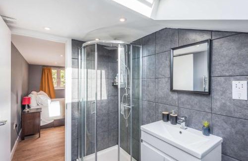 New Cross Apartment | New Cross family home near Greenwich