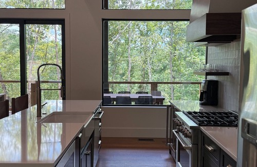 Mill Spring House | New Custom Built Modern Lake House near vineyards, orchards, Biltmore and more.
