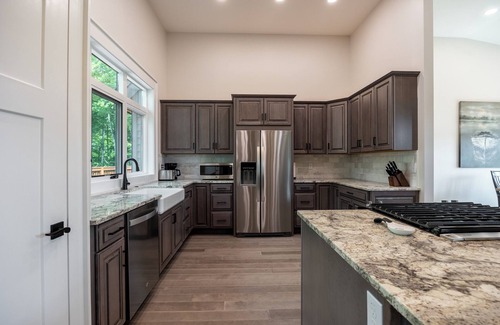 Glenville House | New Custom Home in Chinquapin Rich with Amenities