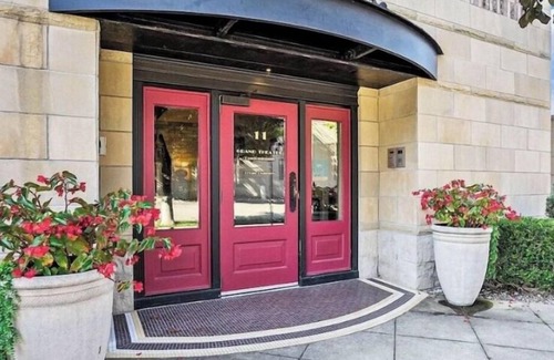 Grand Haven Condo | NEW! Downtown Grand Haven Condo, 2 Bedroom, 2 Bath Near Water! Private Parking!