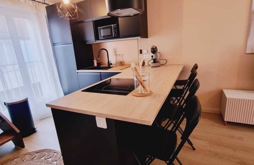 Neauphle-le-Chateau Apartment | New duplex with parking