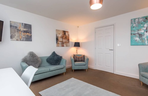 Durham Apartment | New Durham Courtyard - perfect for people visiting/ working in Durham