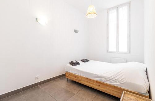 5th Arrondissement Apartment | NEW Elegant accommodation - close to Old Port & Train Station