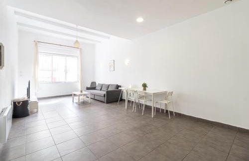 5th Arrondissement Apartment | NEW Elegant accommodation - close to Old Port & Train Station