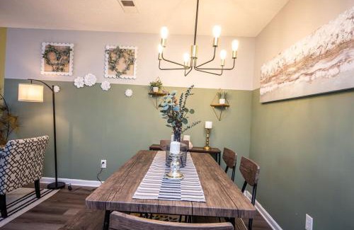 Norcross House | NEW ENTIRE PLACE COZY QUIET 2b2b TOWNHOUSE SP1275