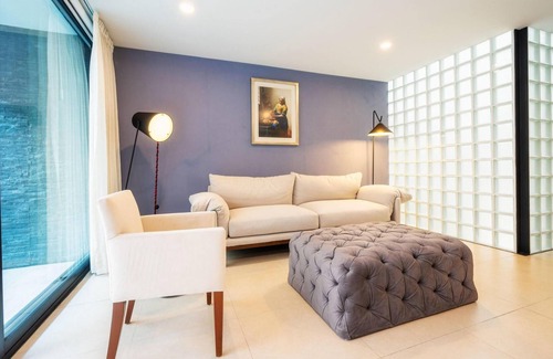 Coyoacan Apartment | NEW Equipped Condo w GYM Roof