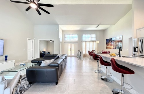 Trafalgar Villa | New Exceptional Villa Hidden Pearl - Has It All!