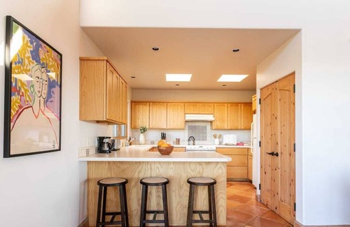 Santa Fe House | NEW! Exquisite 2BR Casita | Hacienda by Here