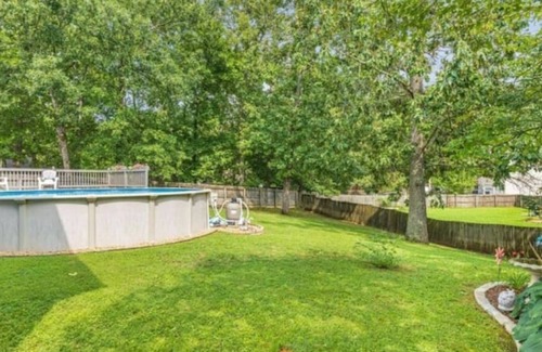 East Brainerd House | NEW! Family Home w/ a Pool & Trampoline!