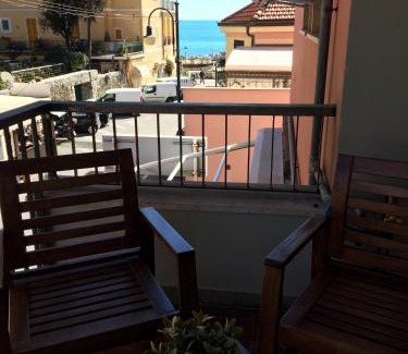 Cinque Terre Apartment | New fegina