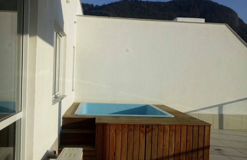 Recreio dos Bandeirantes Apartment | New Flat Duplex Penthouse and Pool.