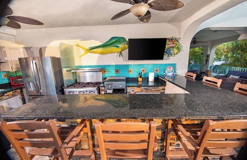 Marathon Villa | New Florida Keys Vacation Rentals- Beach House on Sombrero Beach Dock Pool 6 bed