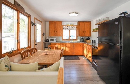 Harrison Cottage | New for 2025! Peaceful & Private Waterfront Home on Long Lake
