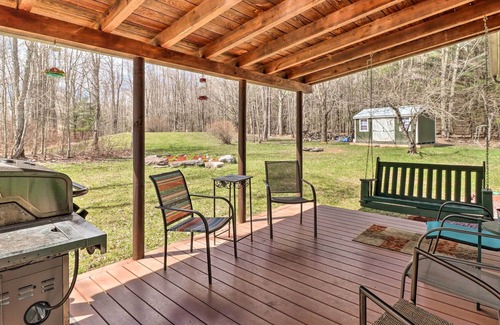 Granville Summit Cabin | NEW! Forksville Mountain Lodge Retreat w/ Porch!
