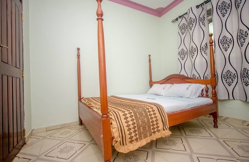 Fort Portal Hotel | New Fort View Resort