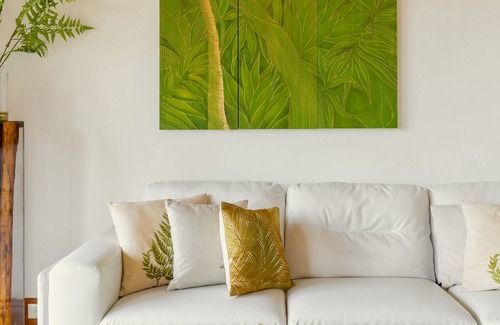 Los Altos Apartment | NEW Garden view Apartment with family pool & jacuzzi