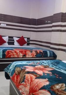 Vrindavan Hotel | New Gayatri place Near by prem mandir