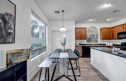 Power Ranch House | NEW! Gilbert Home: Luxury Pool & Outdoor Fireplace.
