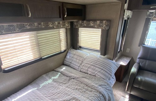 Gravois Mills Resort | New! Glamping- Campton-Inn at Coconuts