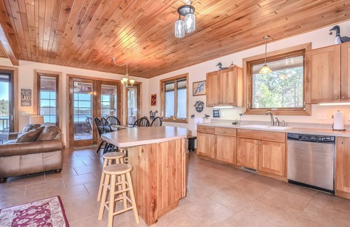 Minocqua House | New! Gorgeous Lake House with screen porch! Amazing Views!