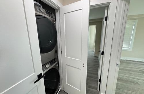 Columbia Heights Apartment | NEW Great Duplex Near Metro