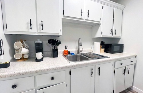 Canton Apartment | *New* Hall of Fame Apt! - 7 Min Walking Distance