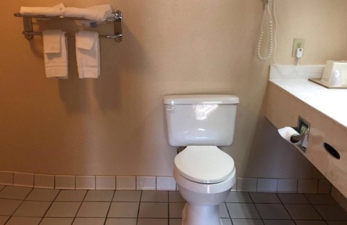 West Memphis Hotel | New Hampshire Inn