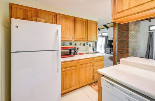 Eidelweiss Village House | New Hampshire Vacation Rental - Walk to Beach!
