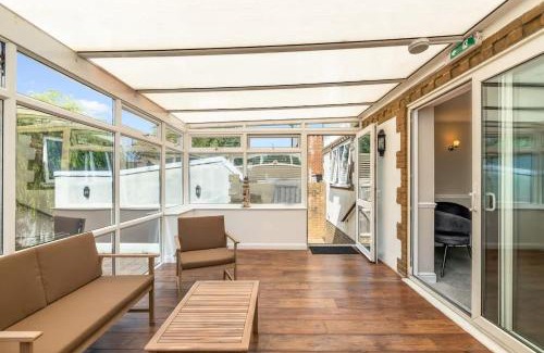 South Heighton House | New Haven - Long Term Discounts - Contractors
