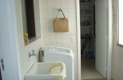 Boqueirao Apartment | New, heated pool, airy, family-friendly, high standard!