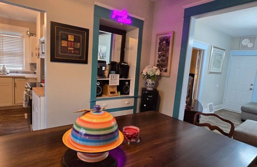 Highland Square Condo | NEW Highland SQ Hot Spot For 4