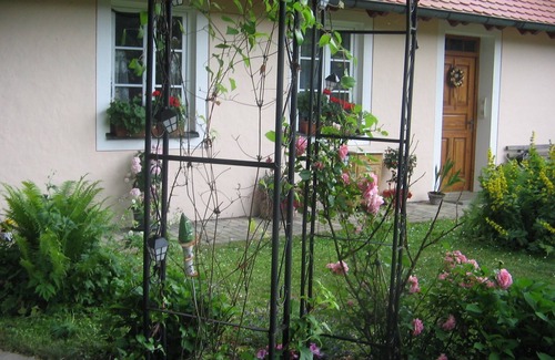 Hiltpoltstein Apartment | NEW! Holiday apartment for up to 6 people