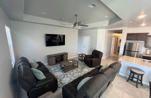 Las Cruces House | New home, beautiful backyard, 3 bedroom